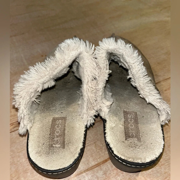 Crocs sued lined slip on clogs women’s size 8 - Picture 5 of 11